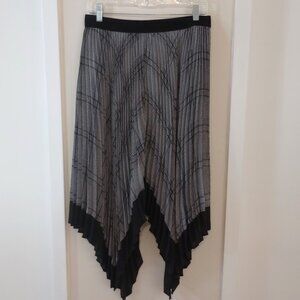 Laundry by Shelli Segal Pleated Plaid Assymetrical Skirt, Size LG